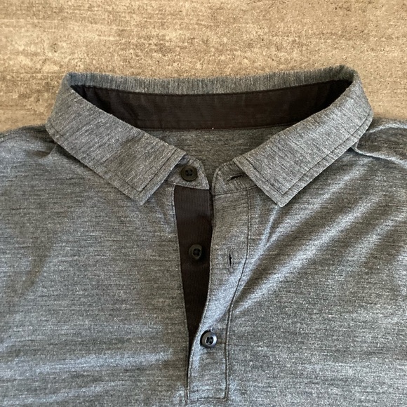 Lululemon Evolution Polo - See Measurements - Picture 2 of 8